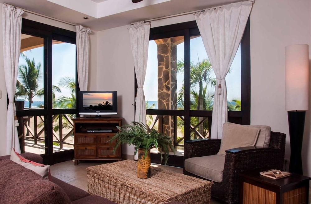Bahia Encantada Beach Front Proyect, Jaco Paradise Exteriér fotografie